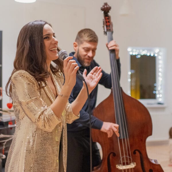 O seară de colinde cu Irina Sârbu BAND